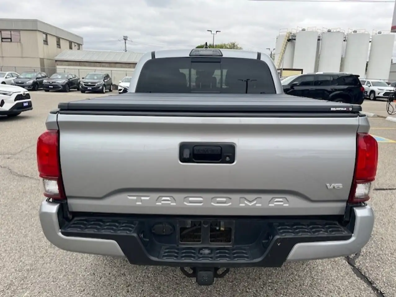 Toyota Tacoma снимка Toyota Tacoma