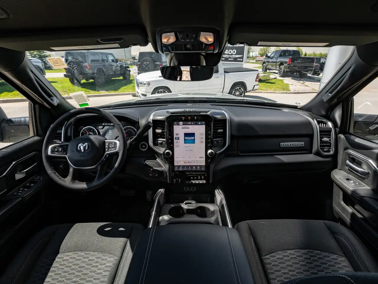 RAM 2500 снимка RAM 2500