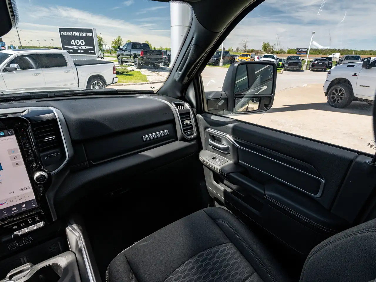 RAM 2500 снимка RAM 2500