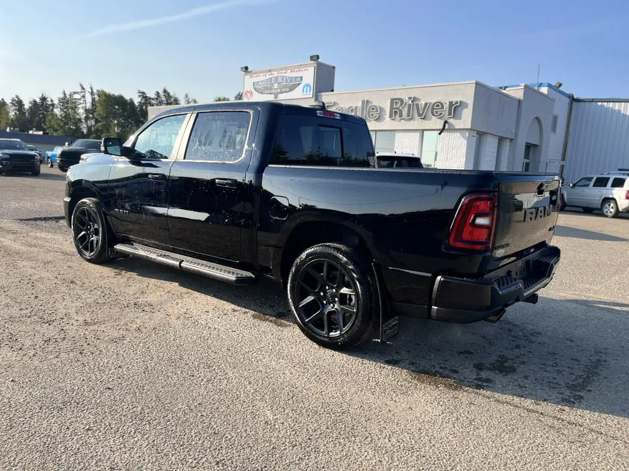 RAM 1500 снимка RAM 1500