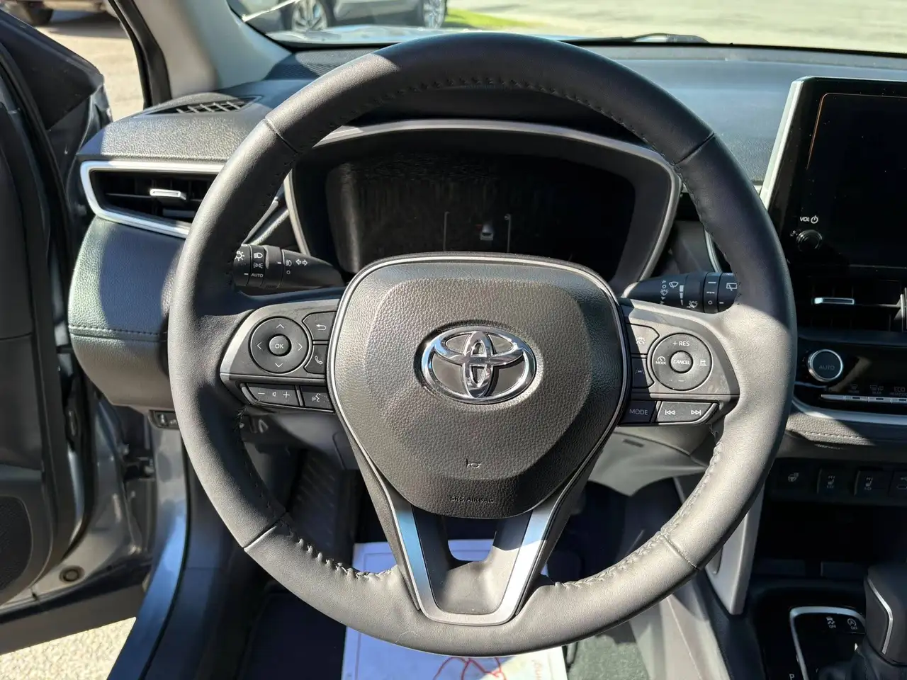 Toyota Corolla Cross снимка Toyota Corolla Cross