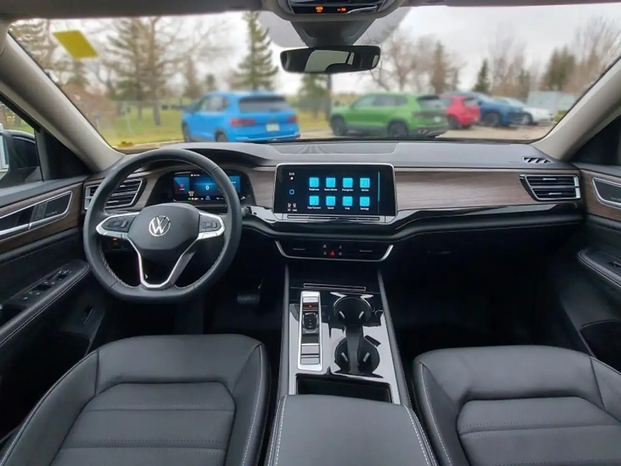Volkswagen Atlas снимка Volkswagen Atlas