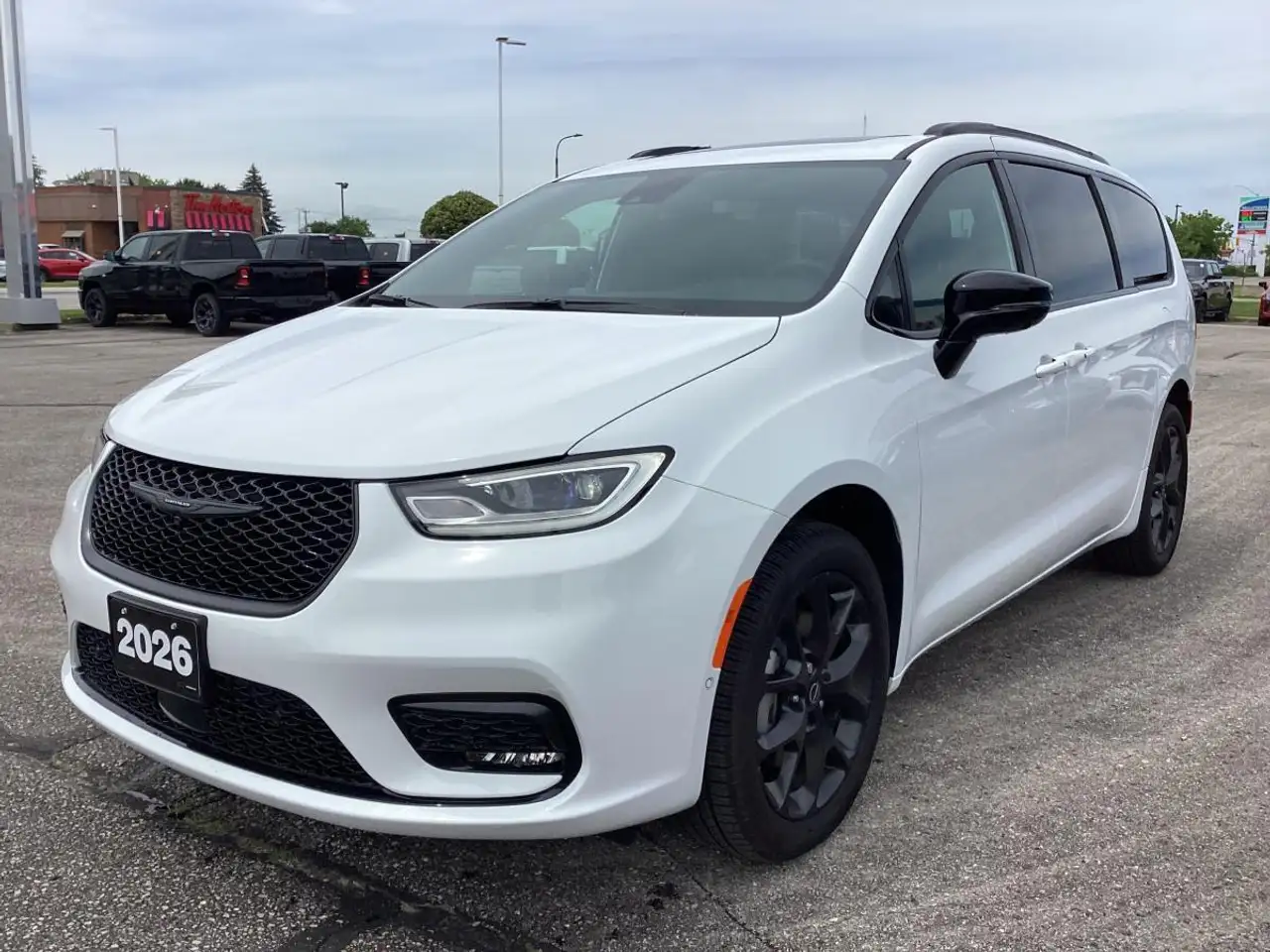 Chrysler Pacifica снимка Chrysler Pacifica