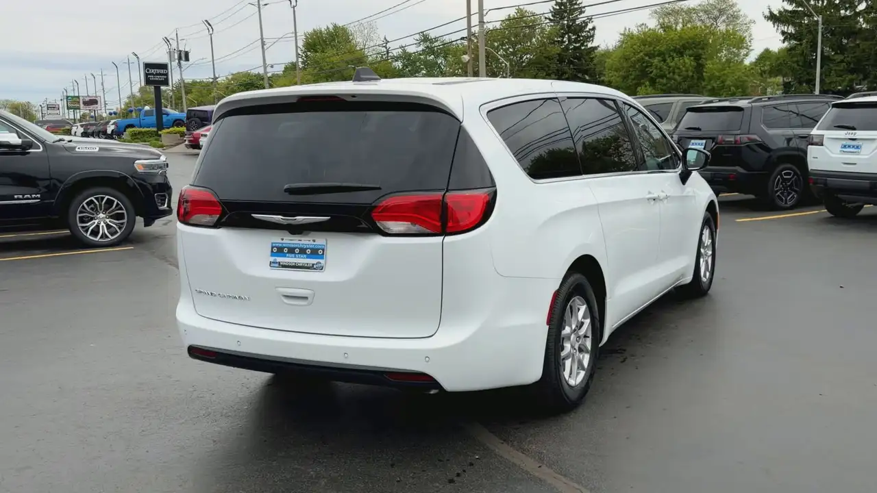 Chrysler Grand Caravan fotografie Chrysler Grand Caravan