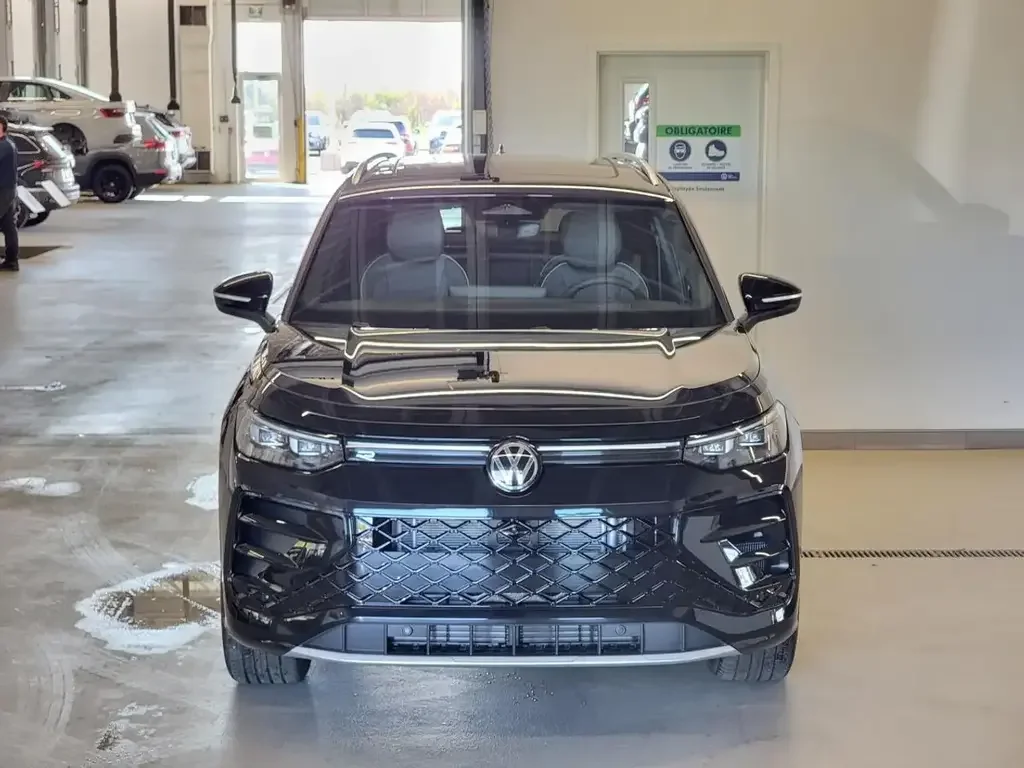 Volkswagen Tiguan снимка Volkswagen Tiguan