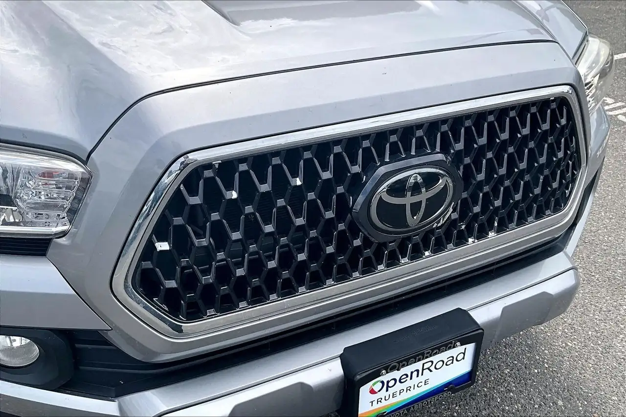 Toyota Tacoma fotografie Toyota Tacoma