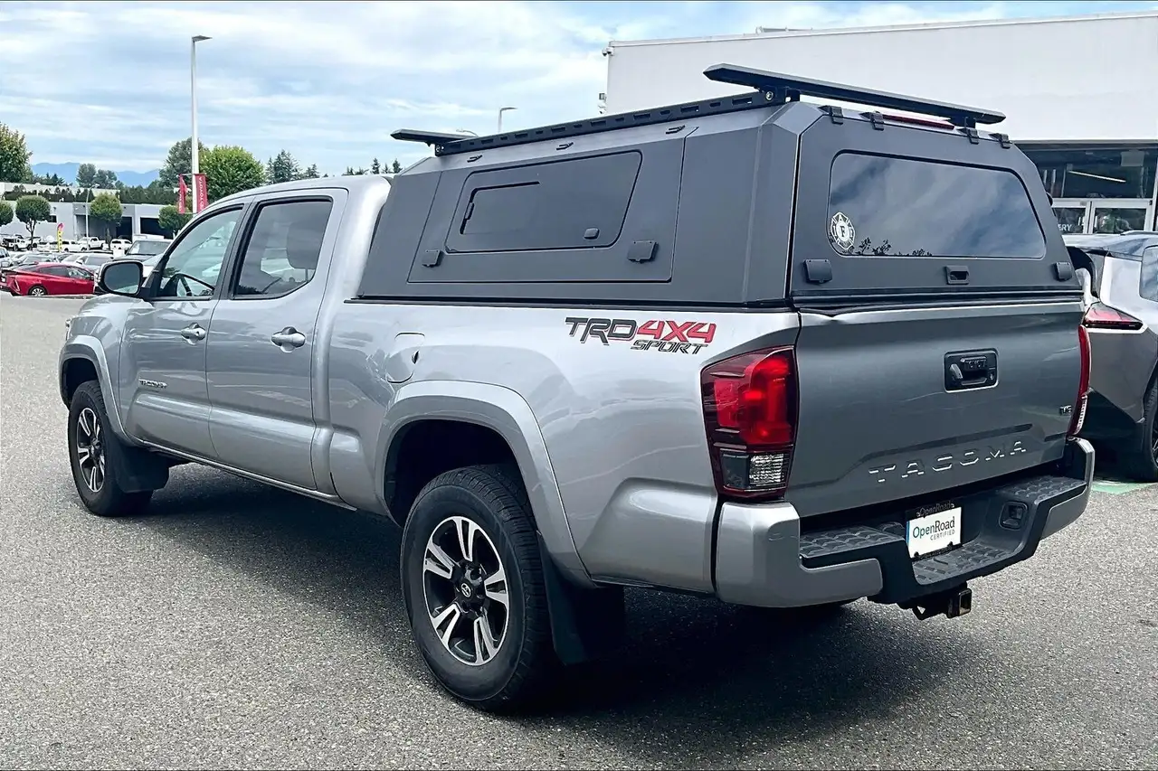 Toyota Tacoma fotografie Toyota Tacoma