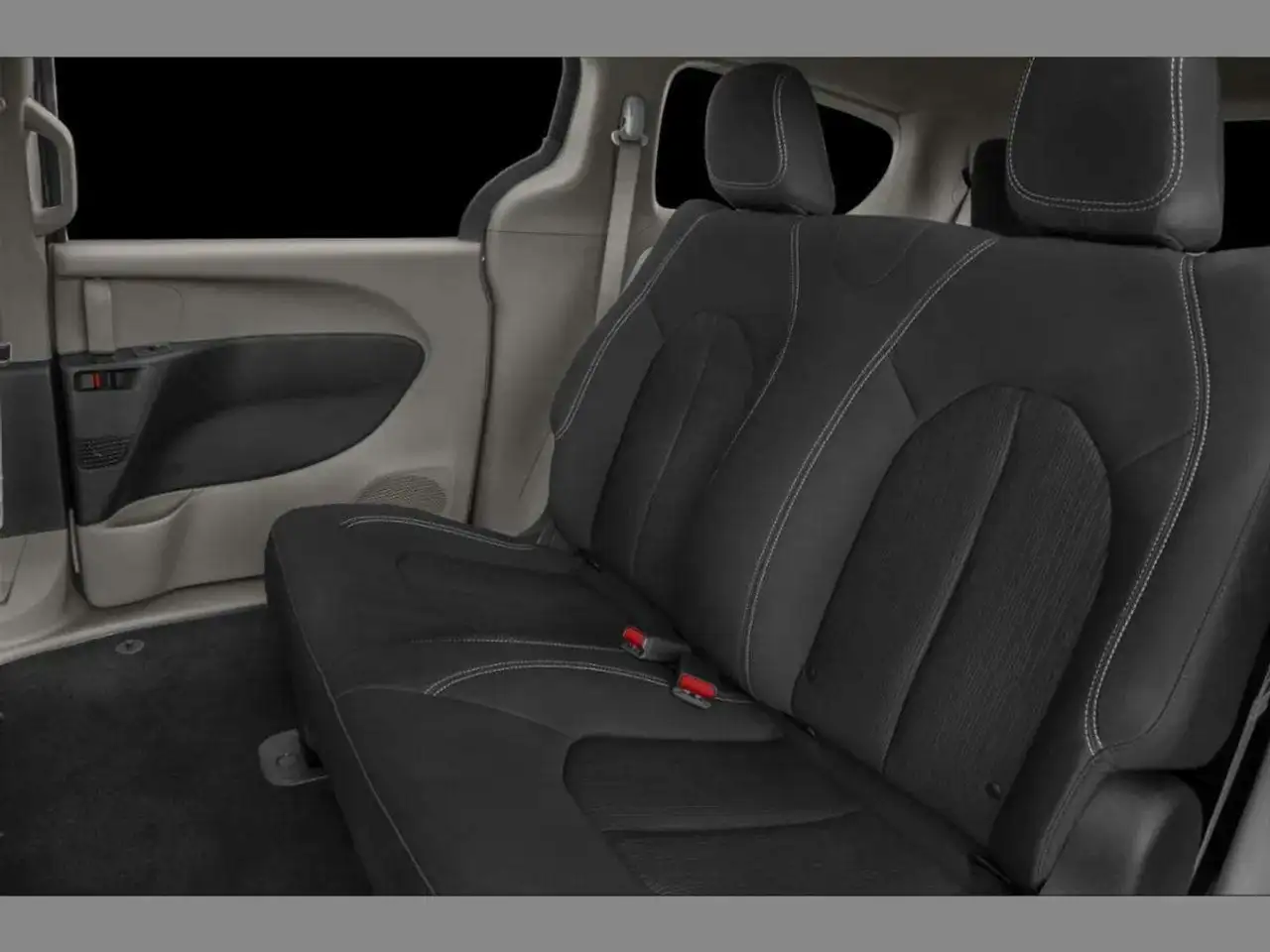 Chrysler Grand Caravan снимка Chrysler Grand Caravan