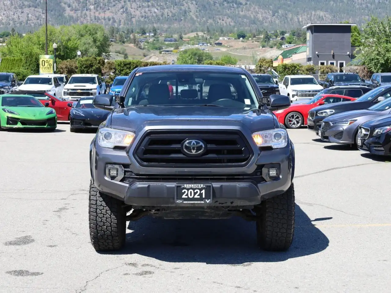 Toyota Tacoma снимка Toyota Tacoma