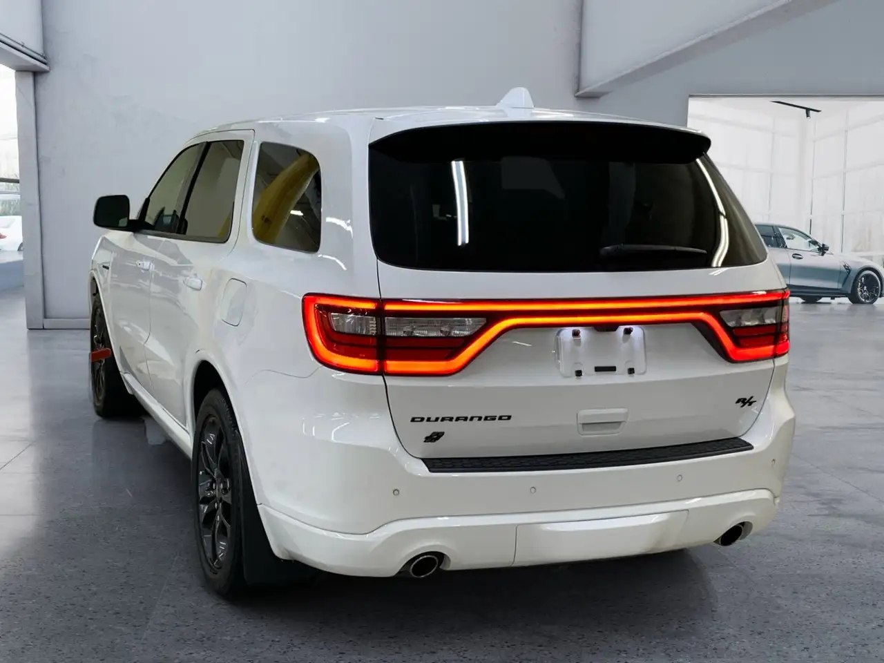 Dodge Durango снимка Dodge Durango