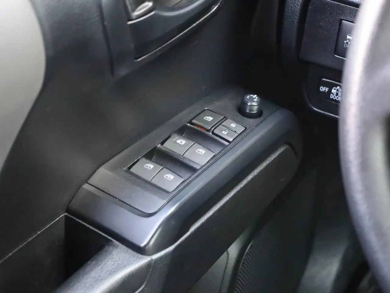 Toyota Tacoma снимка Toyota Tacoma