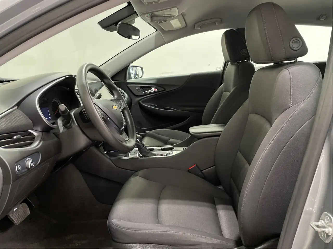 Chevrolet Malibu photo Chevrolet Malibu