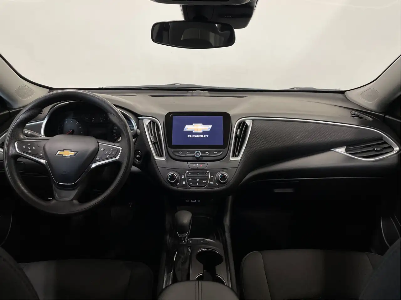 Chevrolet Malibu photo Chevrolet Malibu