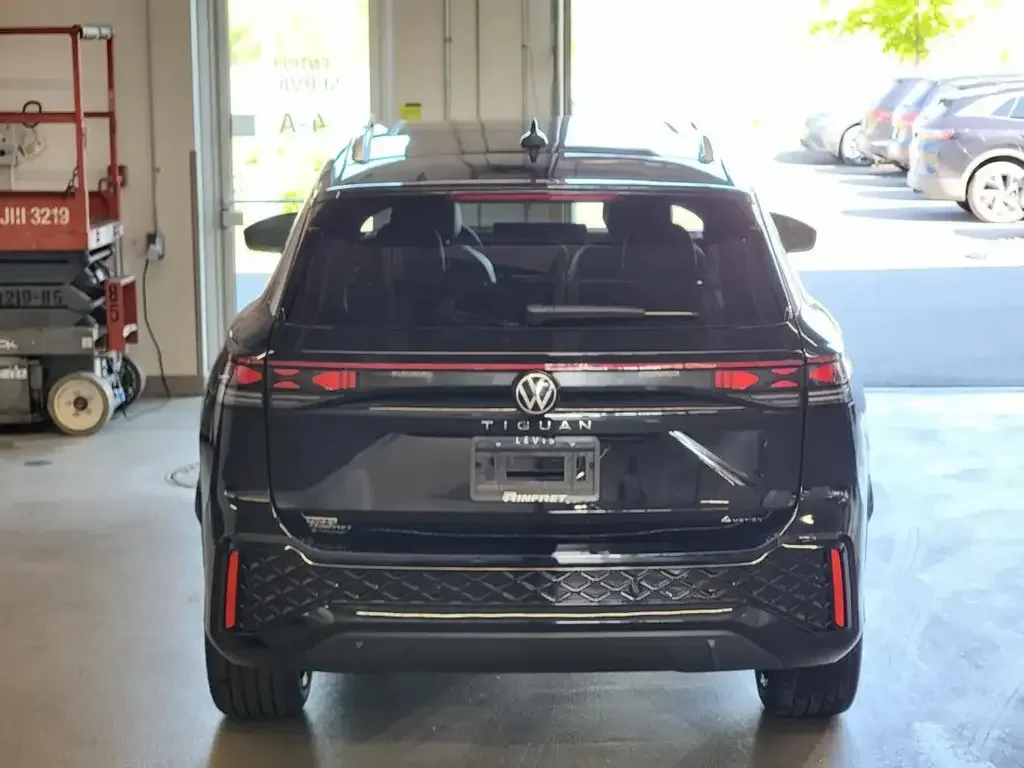 Volkswagen Tiguan снимка Volkswagen Tiguan