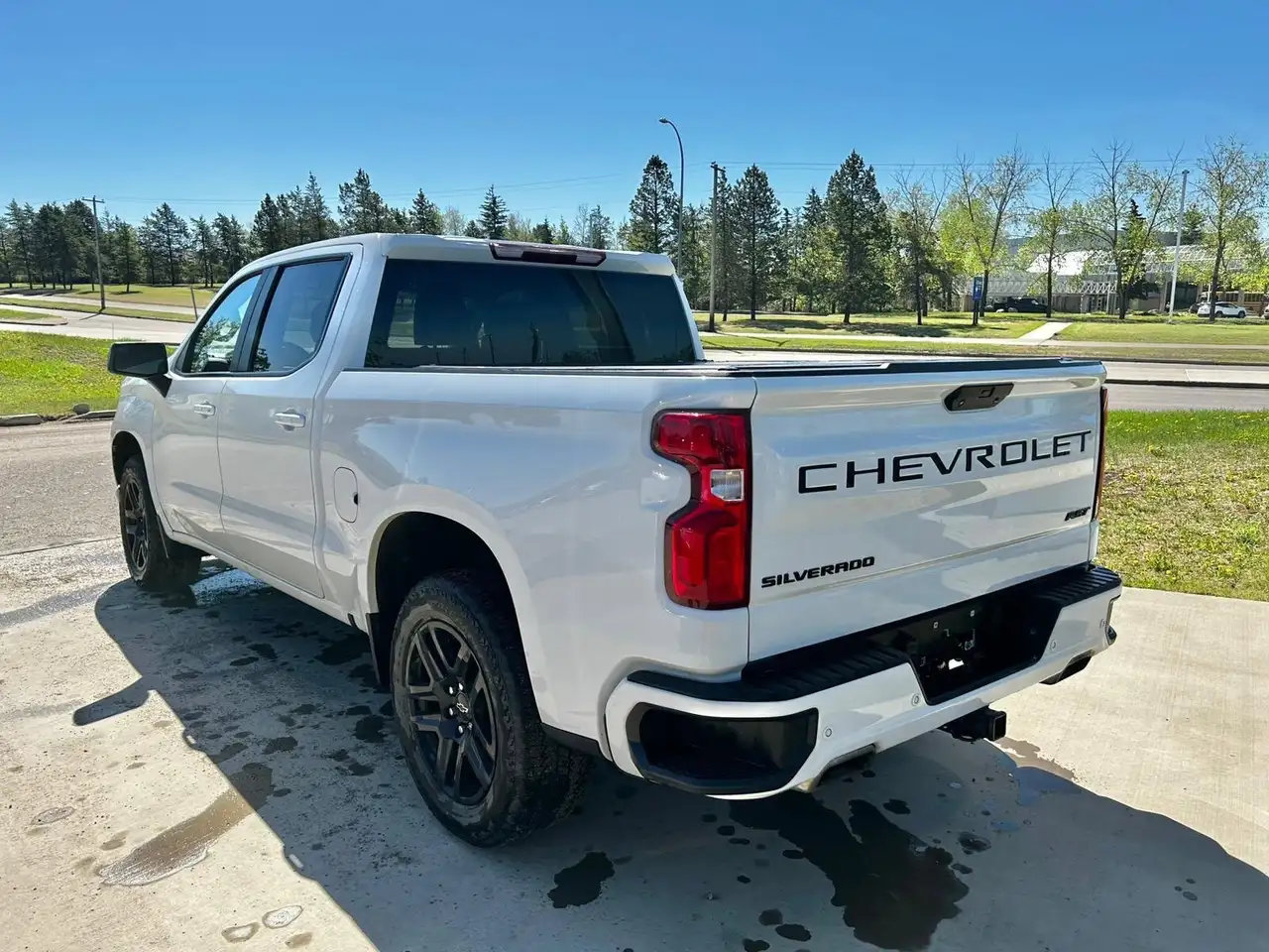 Chevrolet Silverado 1500 photo Chevrolet Silverado 1500
