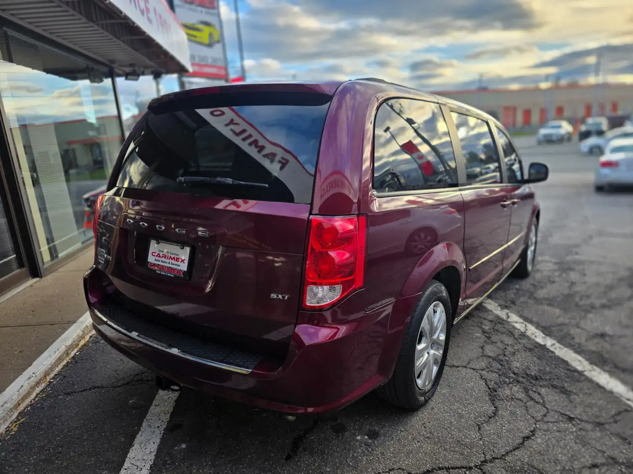 Dodge Grand Caravan снимка Dodge Grand Caravan