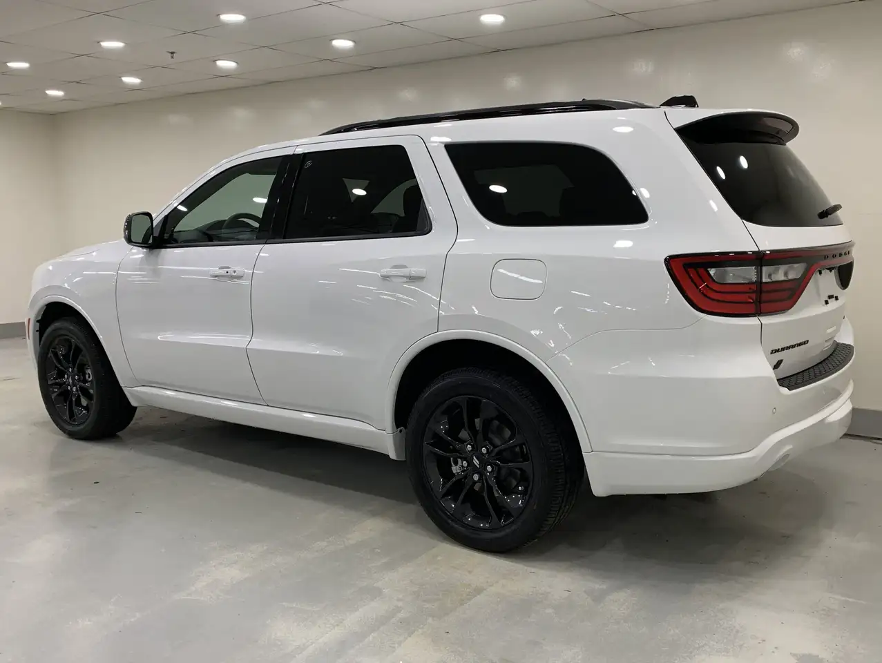 Dodge Durango снимка Dodge Durango