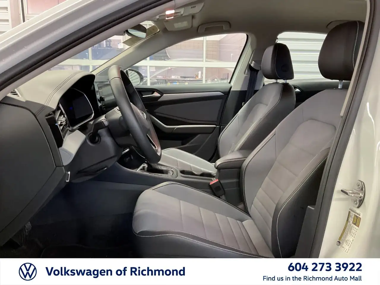 Volkswagen Jetta снимка Volkswagen Jetta