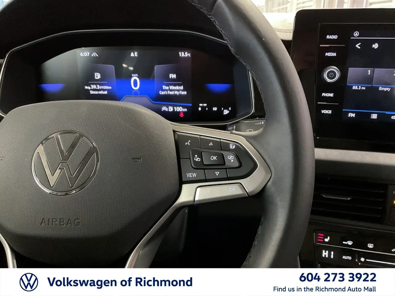 Volkswagen Jetta снимка Volkswagen Jetta