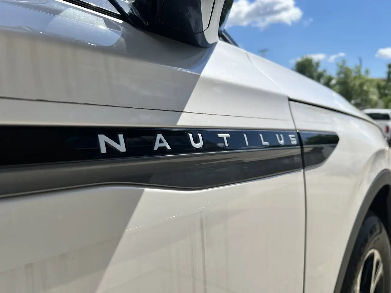 Lincoln Nautilus снимка Lincoln Nautilus