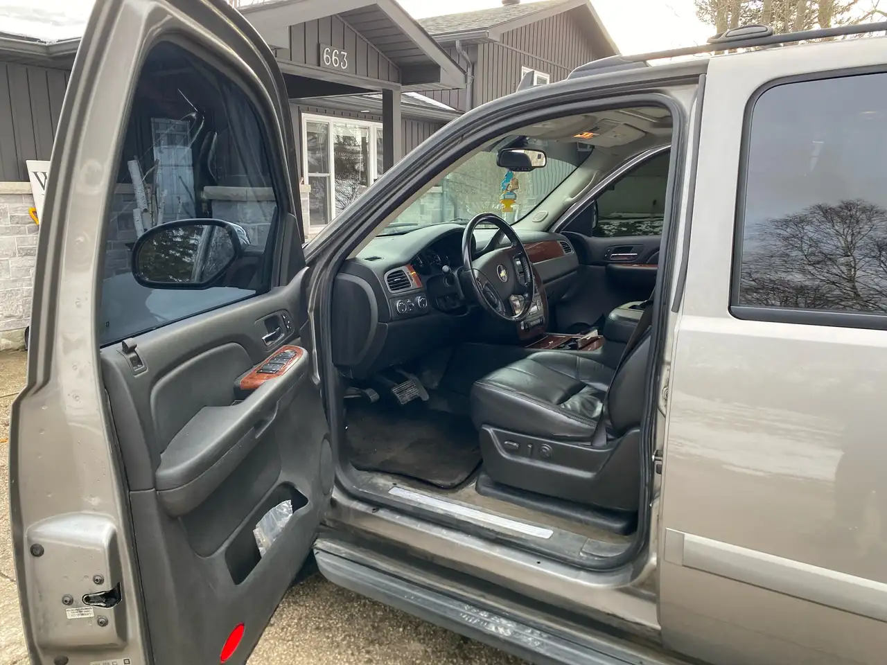 Chevrolet Avalanche photo Chevrolet Avalanche