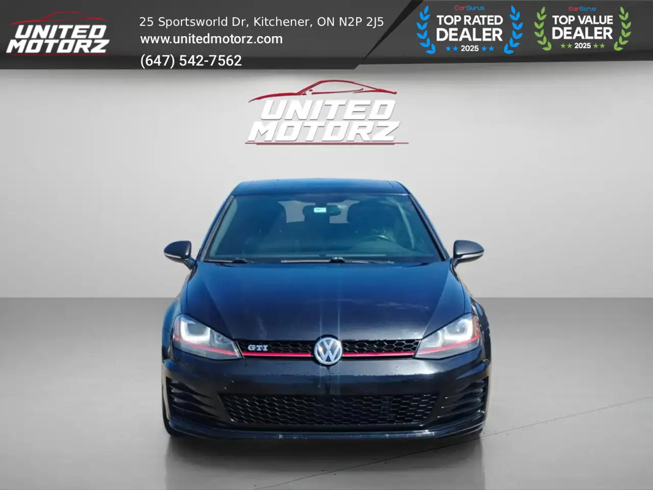 Volkswagen Golf GTI снимка Volkswagen Golf GTI