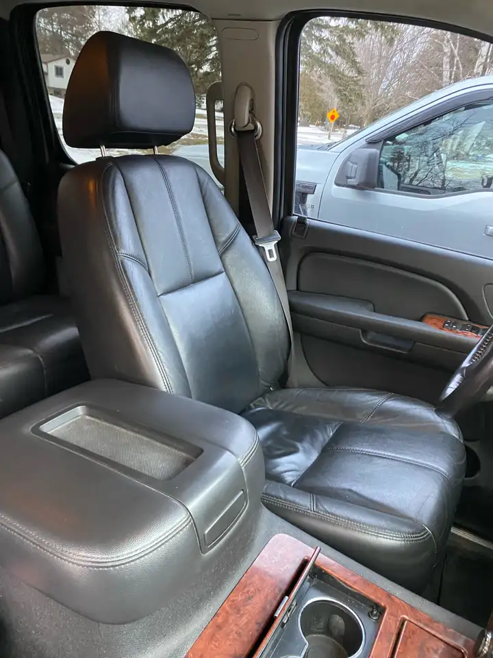 Chevrolet Avalanche photo Chevrolet Avalanche