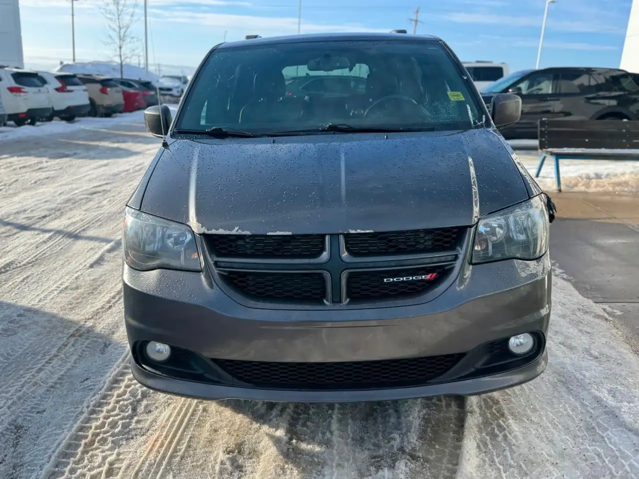 Dodge Grand Caravan photo Dodge Grand Caravan