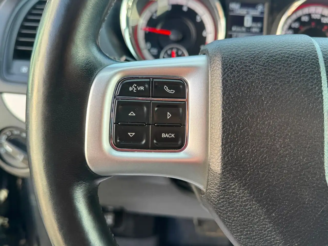 Dodge Grand Caravan photo Dodge Grand Caravan