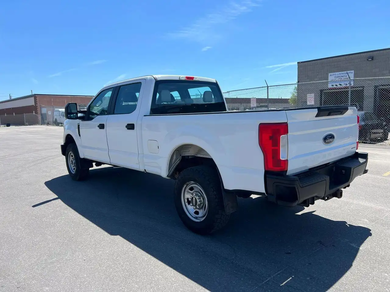 Ford F 350 снимка Ford F 350