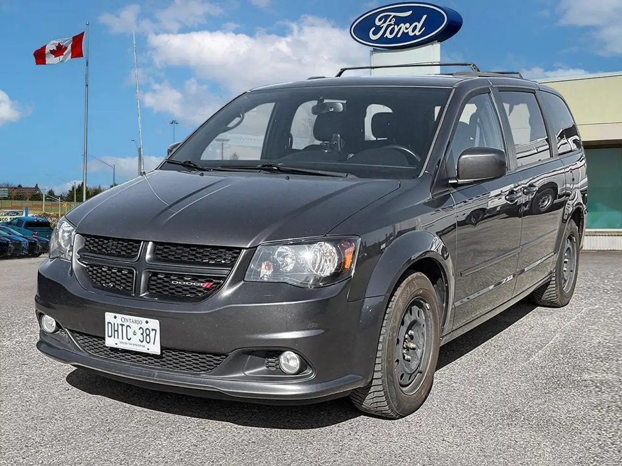 Dodge Grand Caravan photo Dodge Grand Caravan