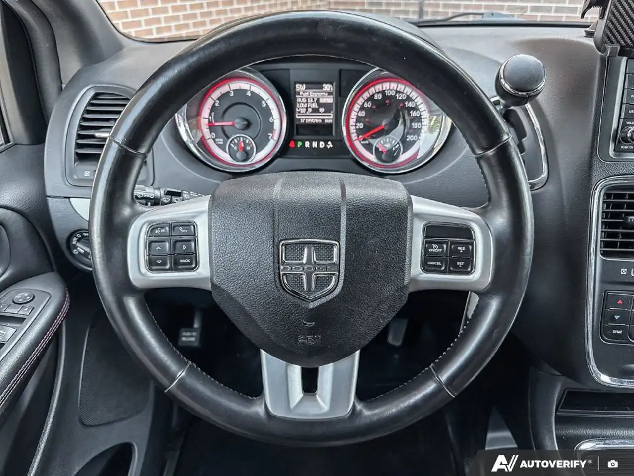 Dodge Grand Caravan photo Dodge Grand Caravan