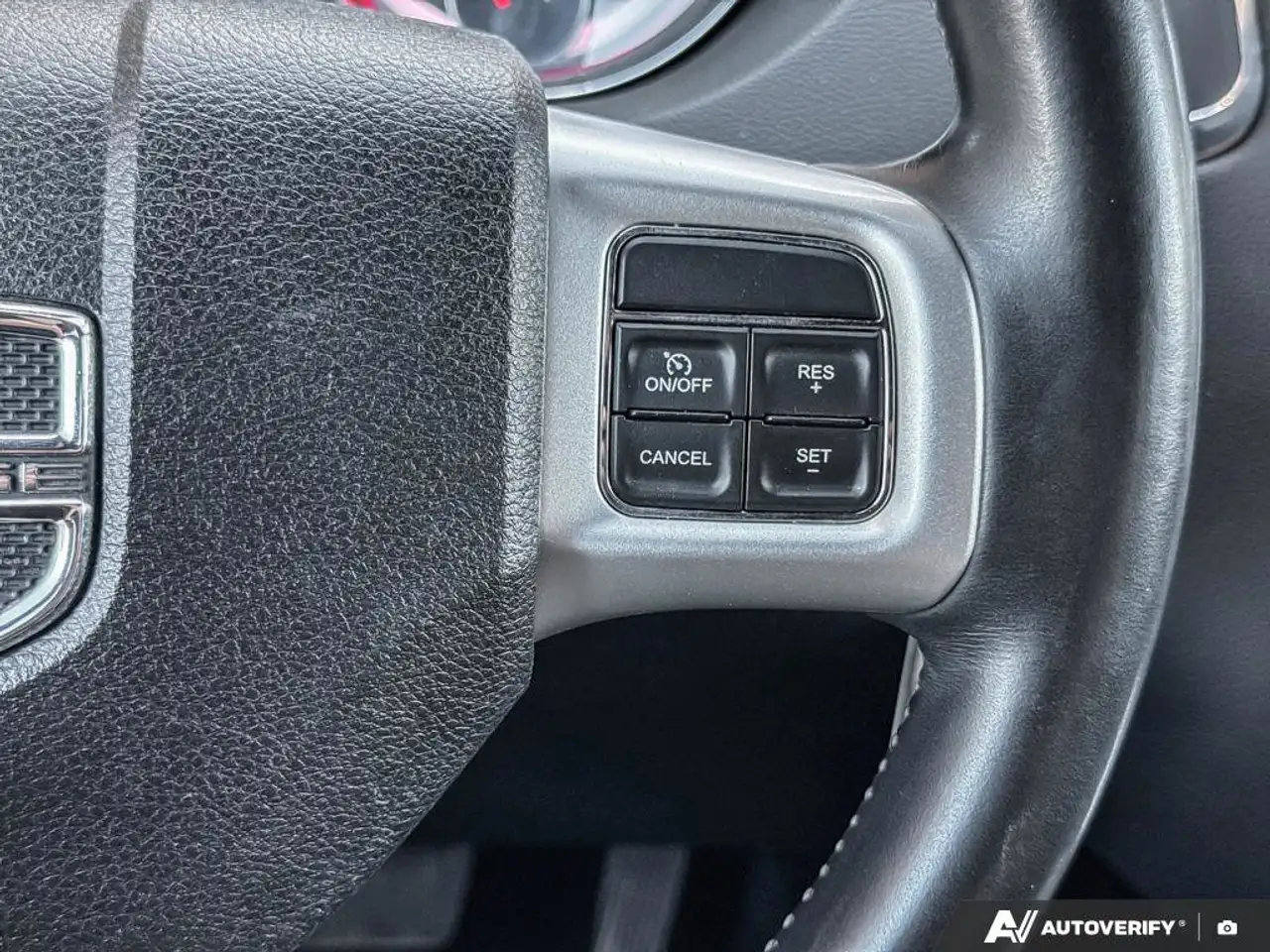 Dodge Grand Caravan photo Dodge Grand Caravan