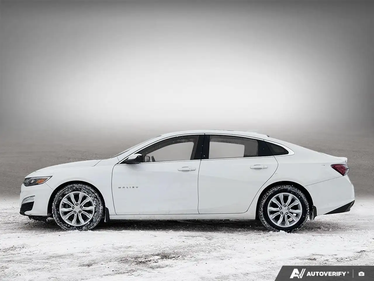 Chevrolet Malibu снимка Chevrolet Malibu