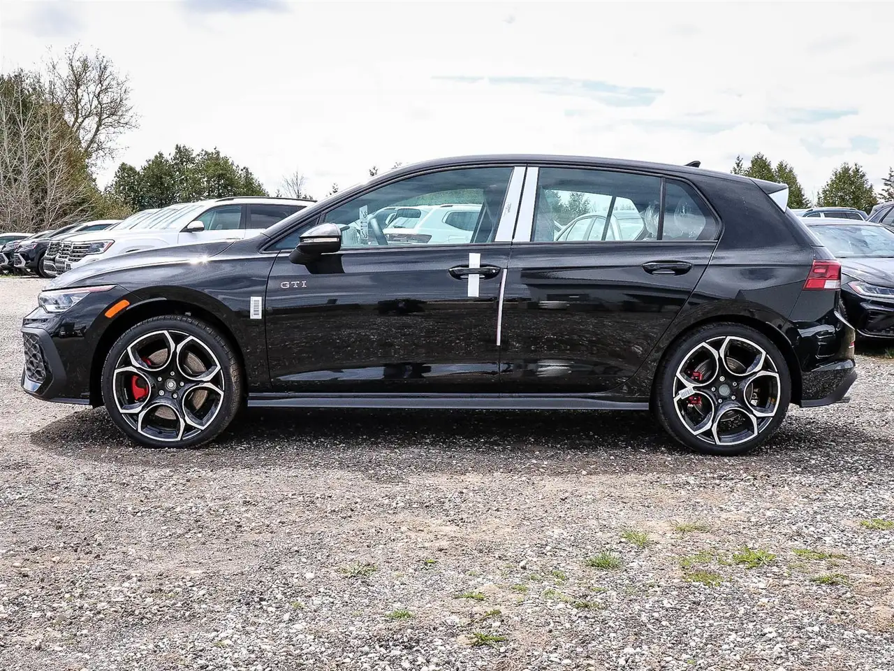 Volkswagen Golf GTI снимка Volkswagen Golf GTI