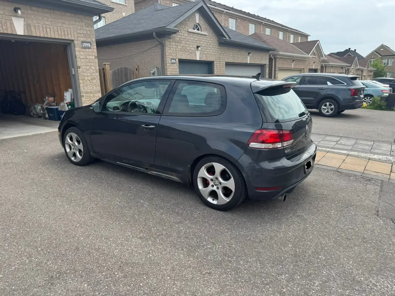Volkswagen Golf GTI photo Volkswagen Golf GTI