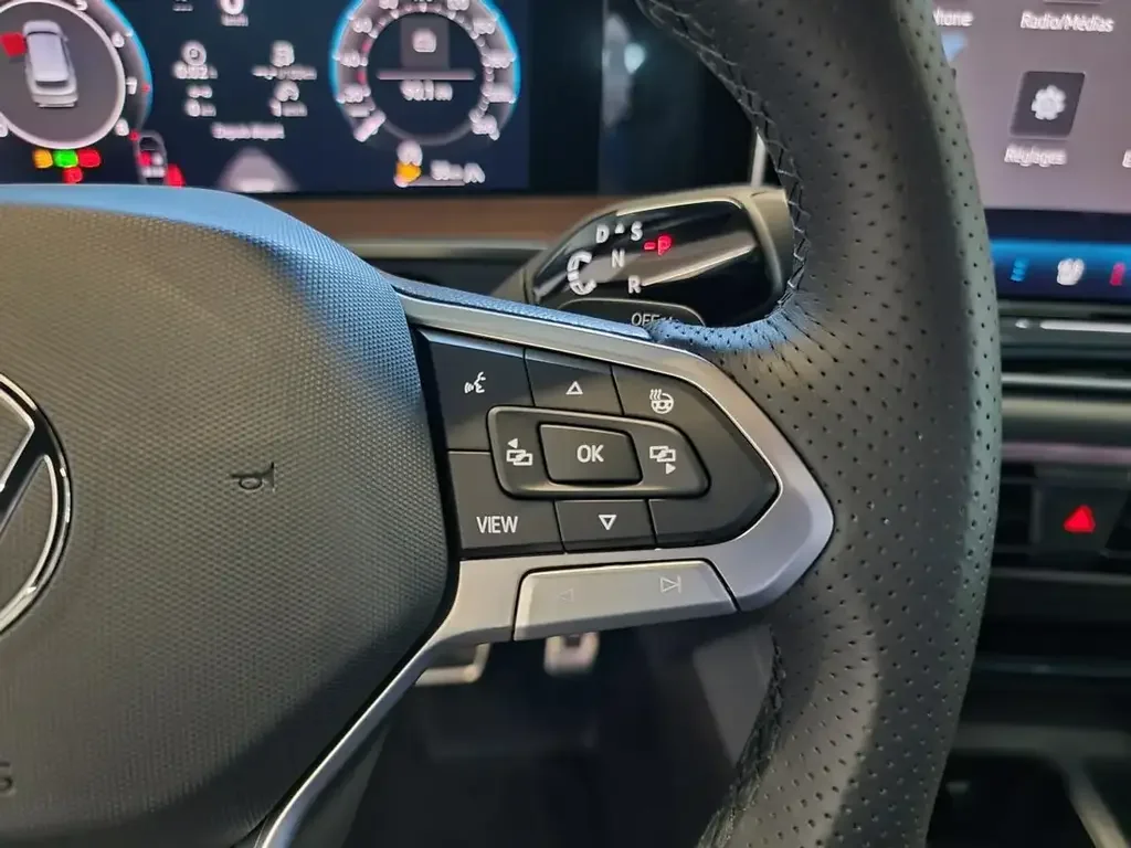 Volkswagen Tiguan снимка Volkswagen Tiguan