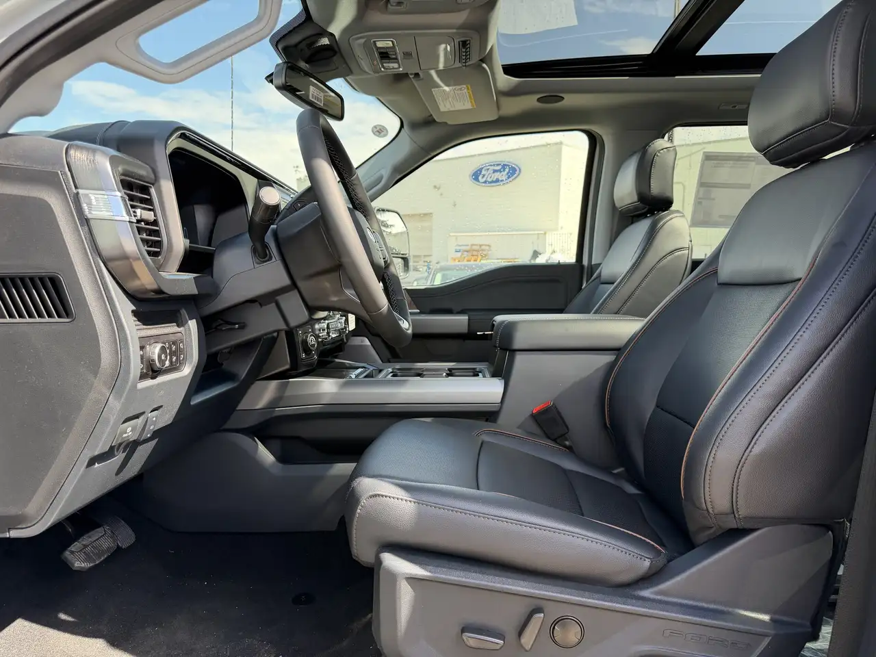 Ford F 350 снимка Ford F 350