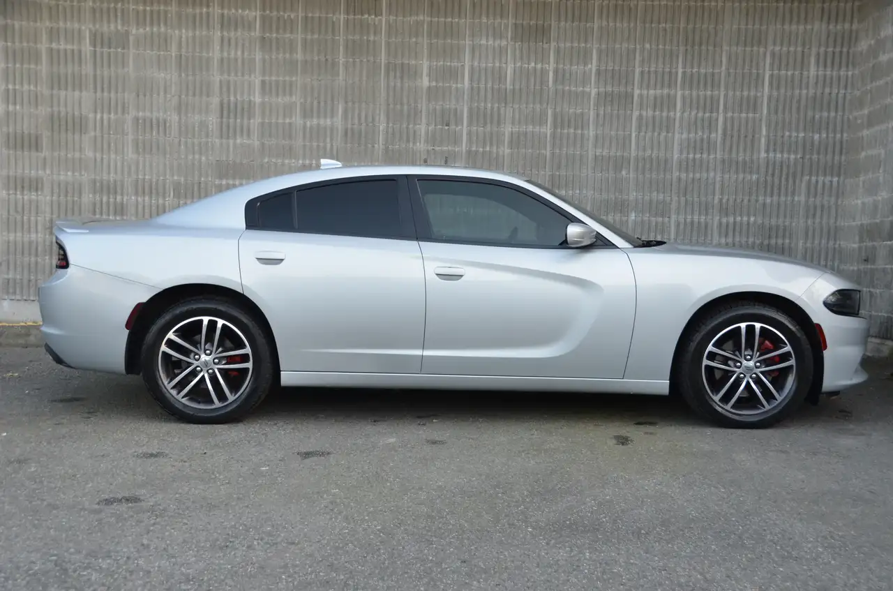 Dodge Charger снимка Dodge Charger
