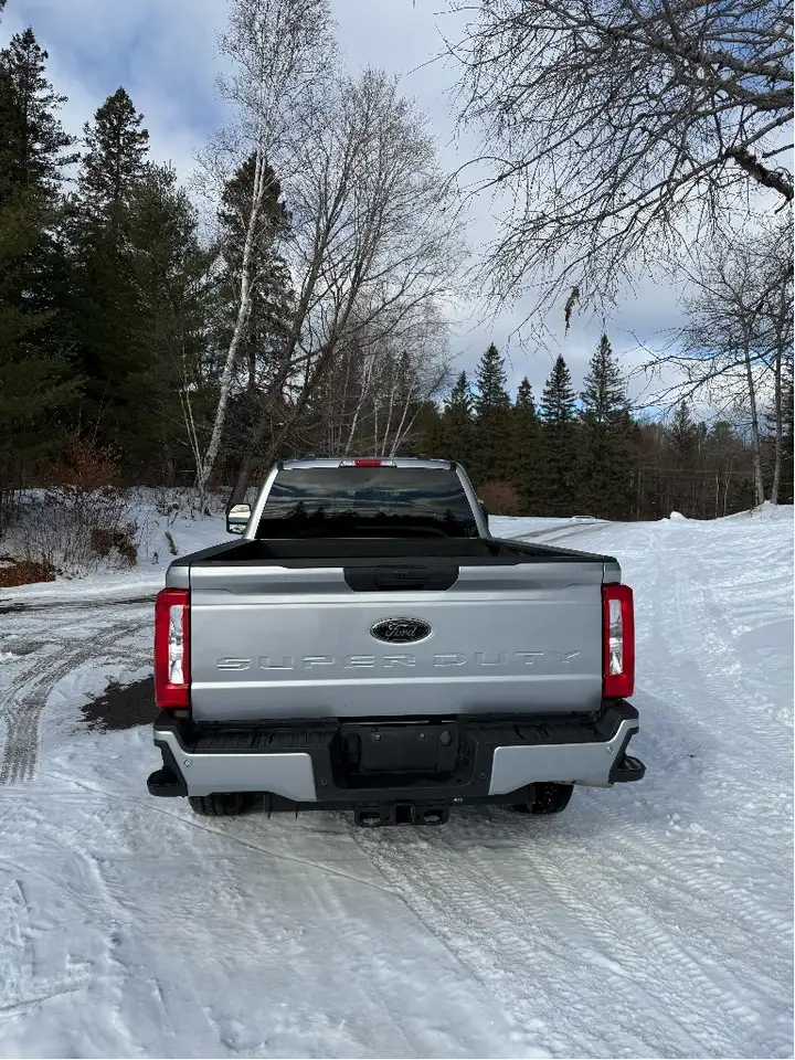Ford F 350 снимка Ford F 350