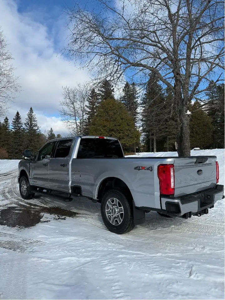 Ford F 350 снимка Ford F 350