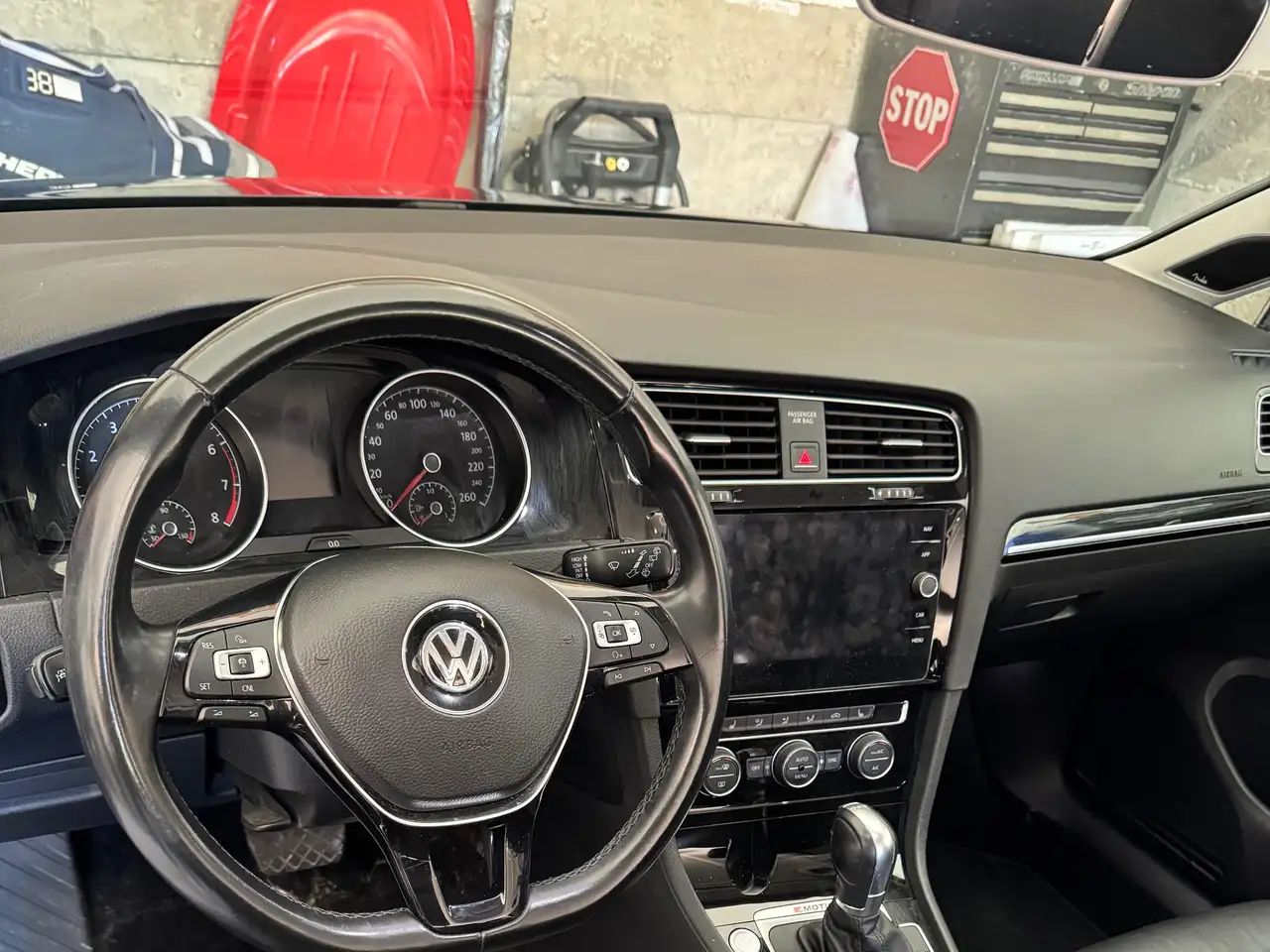 Volkswagen Golf снимка Volkswagen Golf