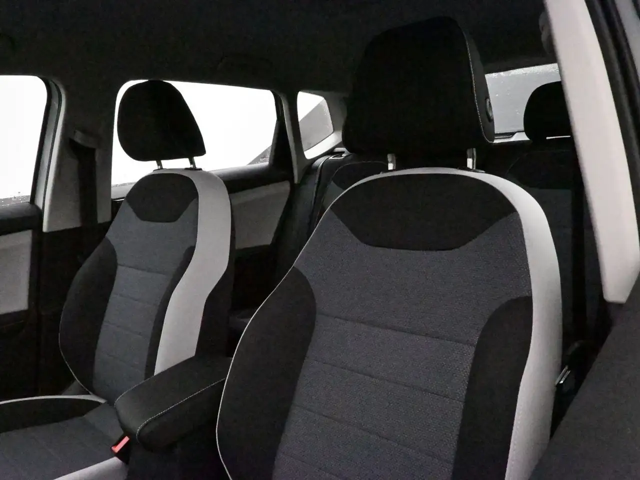Volkswagen Taos снимка Volkswagen Taos