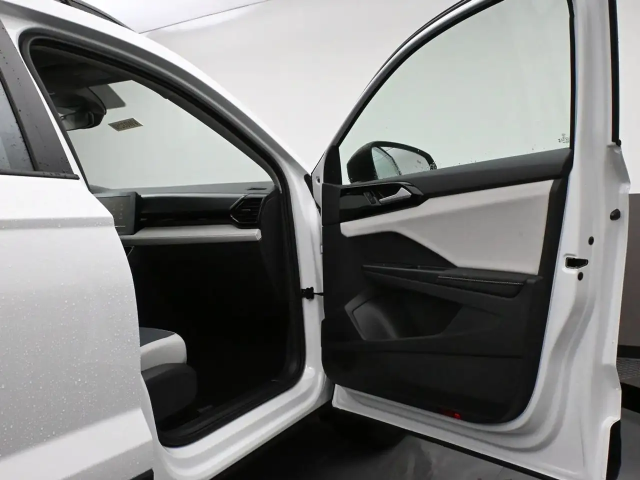 Volkswagen Taos снимка Volkswagen Taos