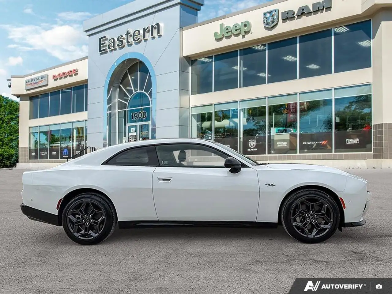 Dodge Charger снимка Dodge Charger
