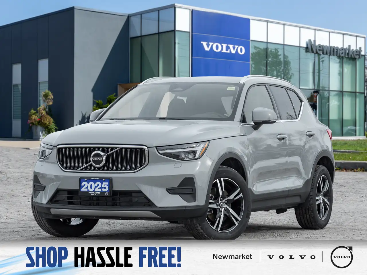 2025 Volvo XC40