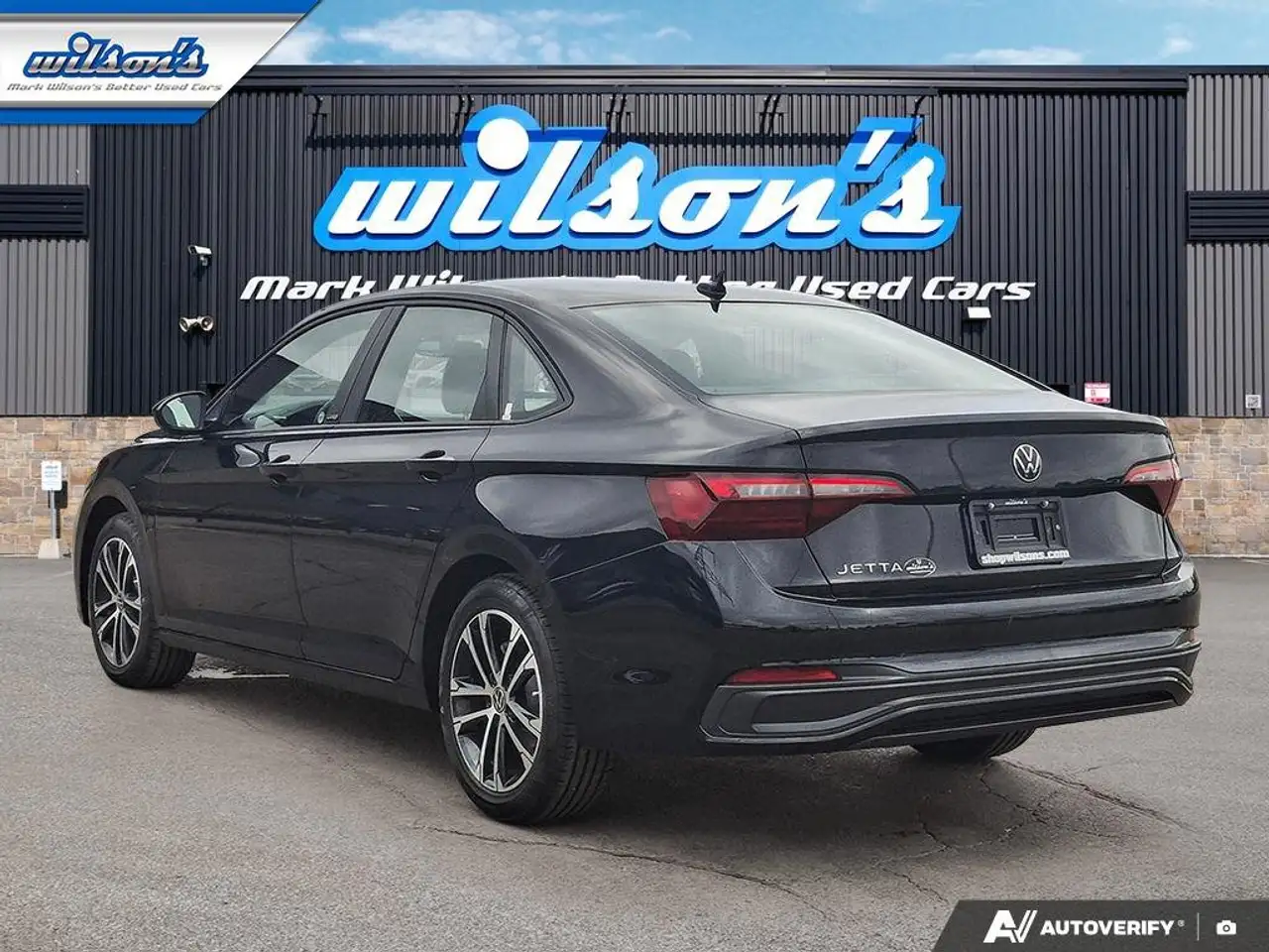 Volkswagen Jetta снимка Volkswagen Jetta