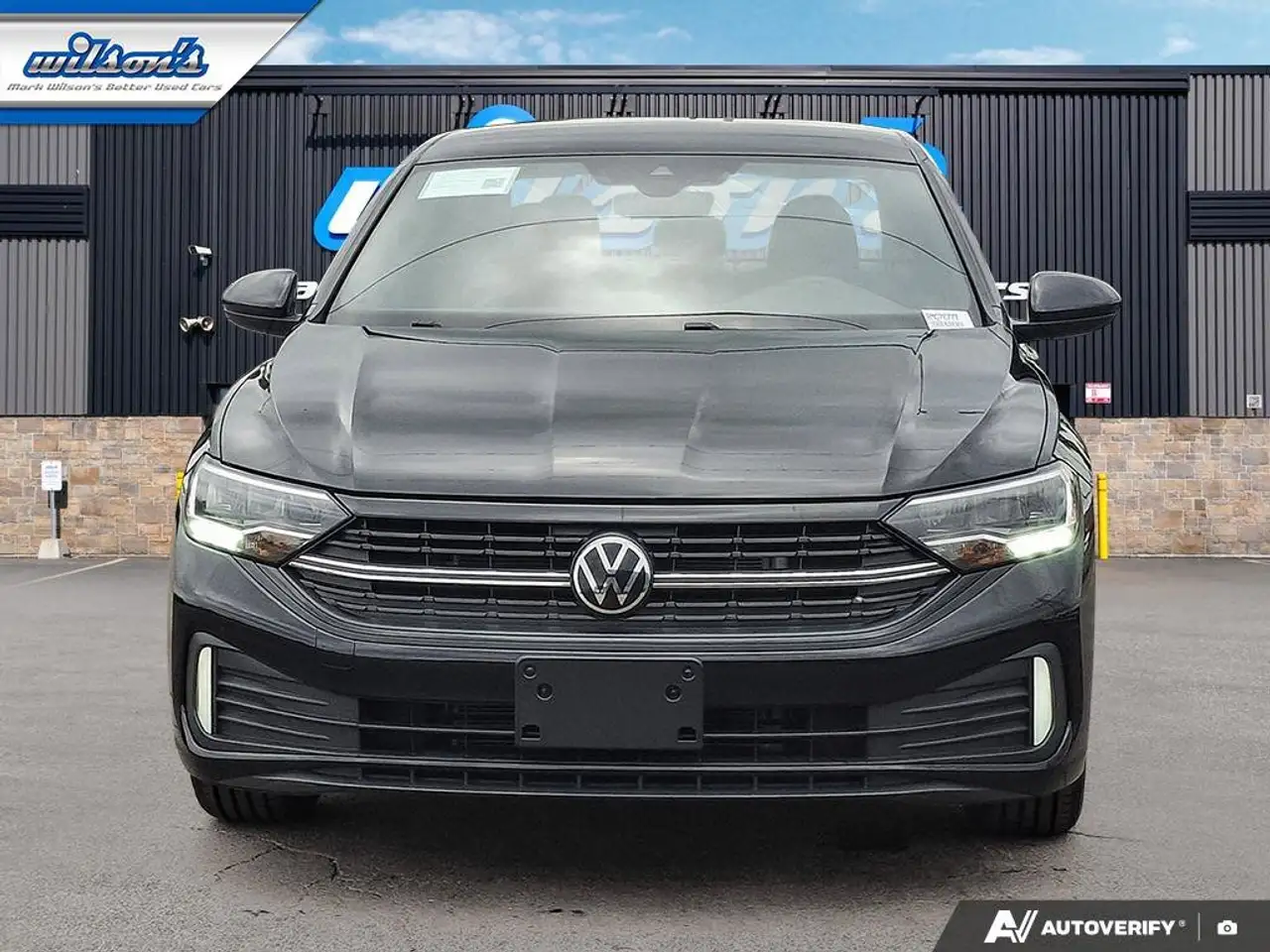 Volkswagen Jetta снимка Volkswagen Jetta
