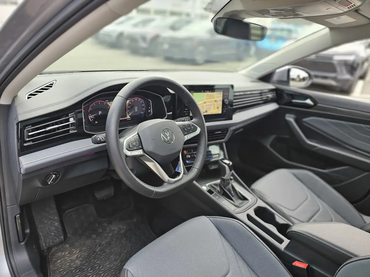 Volkswagen Jetta снимка Volkswagen Jetta