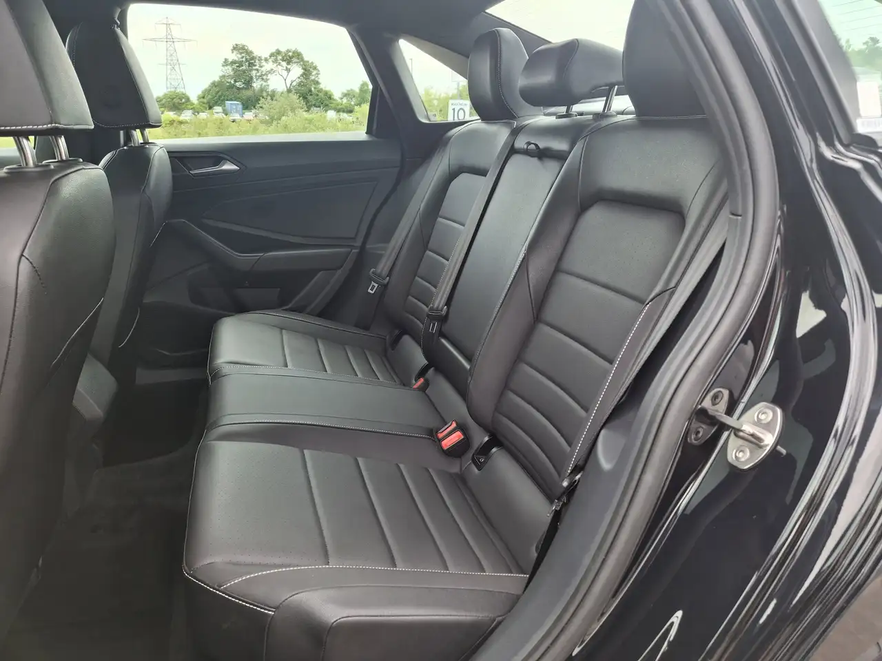 Volkswagen Jetta снимка Volkswagen Jetta